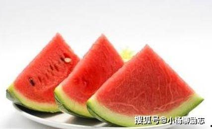 新沂新港吃瓜事件,一场引发热议的网络风波